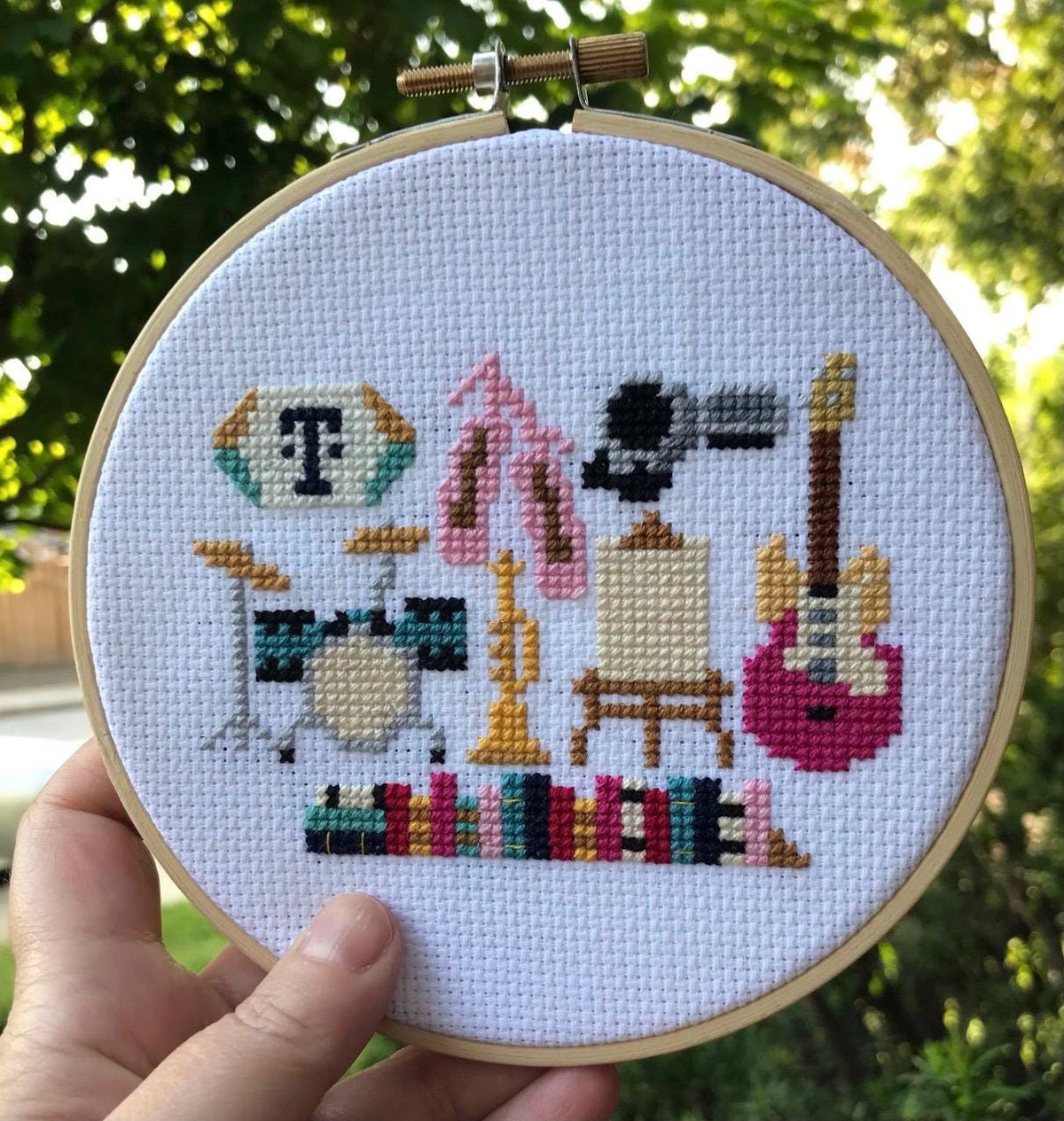 Heartstopping Hobbies Heartstopper Inspired Cross Stitch Pattern PDF